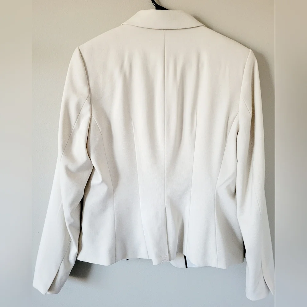 H&M Women's Fitted Blazer Ivory/Light Cream Woven Lined One Button New Medium - Picture 6 of 16